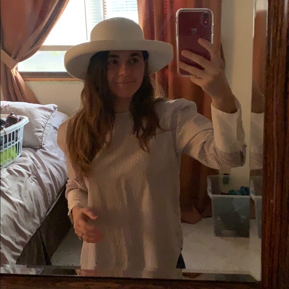 NWT Gigi Pip Mona white hat - Picture 5 of 5